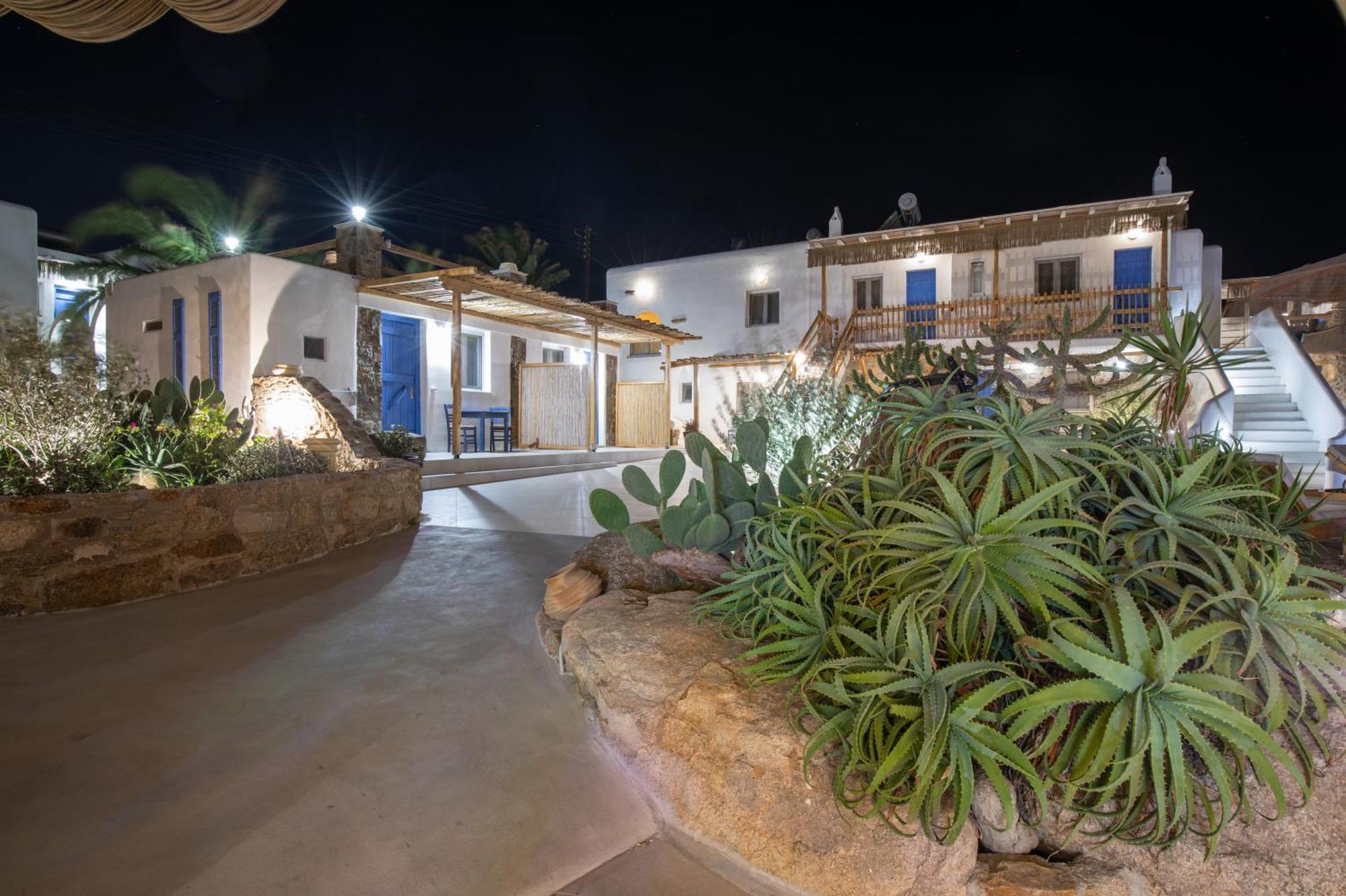 Alexandros Mykonos Aparthotel 2*